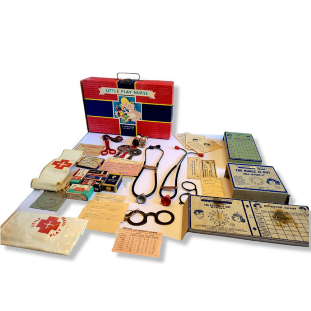 Mid century Modern Little Play Nurse 40s A Transogram Golden Medal Toy Nurse Kit